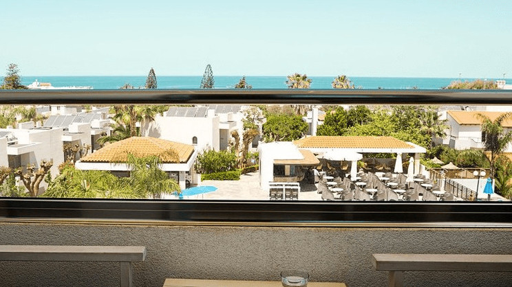 Kyknos COOEE Beach Hotel & Bungalows